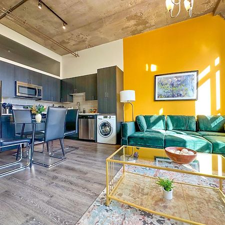 Spacious 2Br Vacation Rental With City View, Optional Parking And Gym Near Mccormick Place & Downtown Chicago Attractions Εξωτερικό φωτογραφία