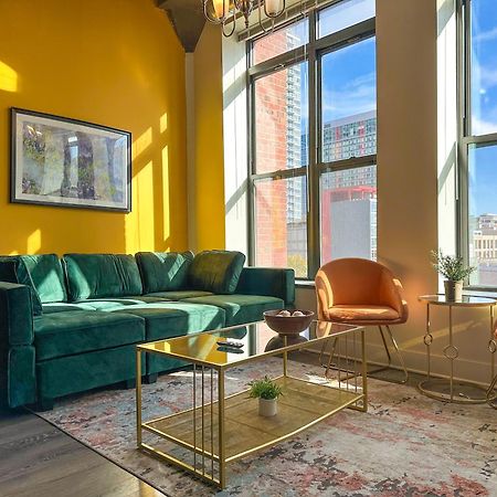 Spacious 2Br Vacation Rental With City View, Optional Parking And Gym Near Mccormick Place & Downtown Chicago Attractions Εξωτερικό φωτογραφία