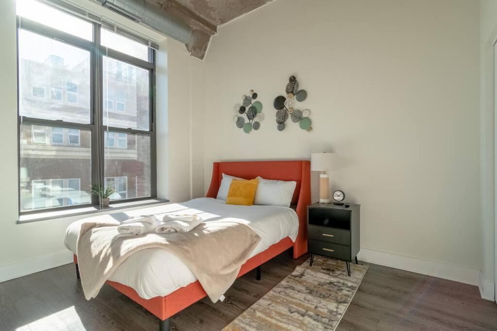 Spacious 2Br Vacation Rental With City View, Optional Parking And Gym Near Mccormick Place & Downtown Chicago Attractions Εξωτερικό φωτογραφία